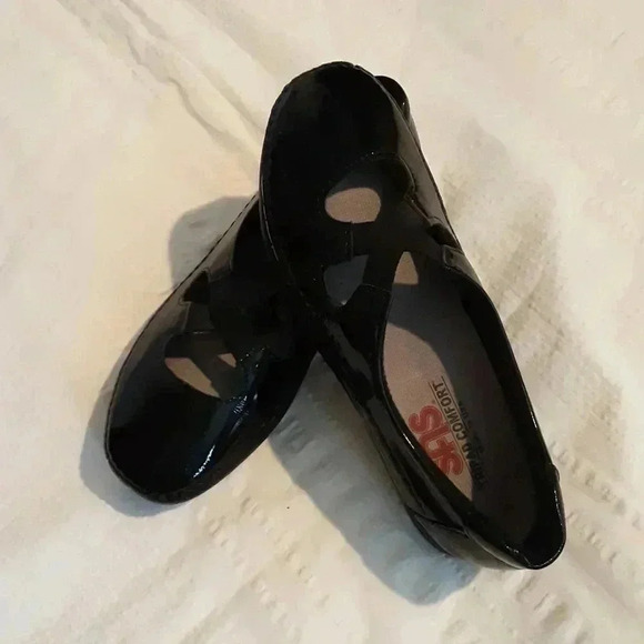 New SAS shoes - Picture 1 of 3